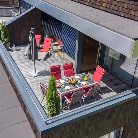 Penthouse Am Sonnenhang 公寓